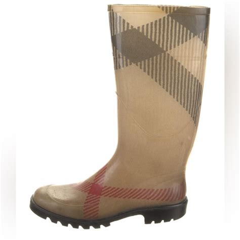 ebay burberry rain boots size 7|wearing Burberry rain boots.